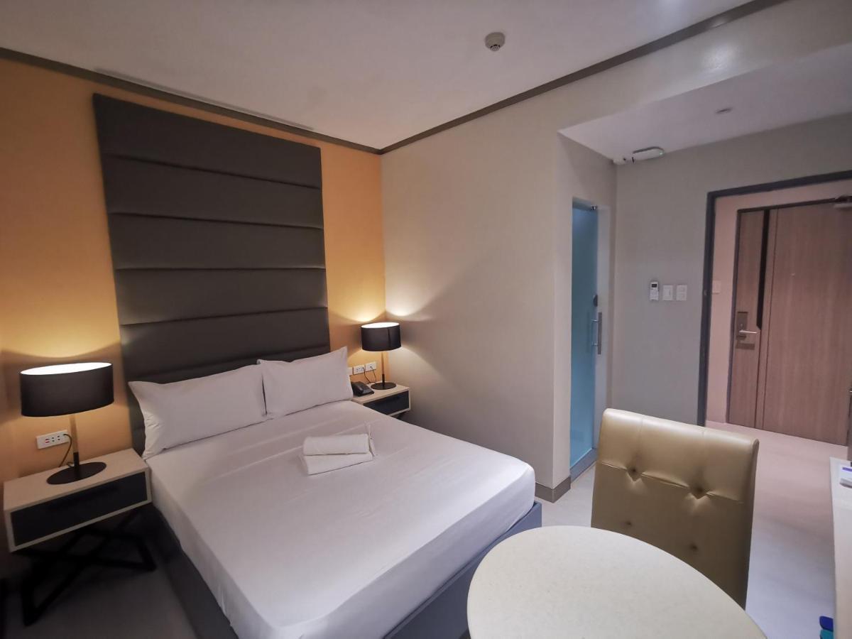 Yes Hotel Pandi Bulacan Dış mekan fotoğraf